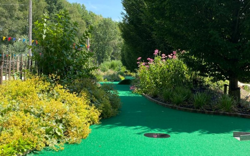 MINIGOLF